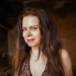 Jestem otwarty na każdy rodzaj zlecenia. Aby uchwycić dobry kadr wystarczy tylko na spokojnie spojrzeć i pomyśleć.