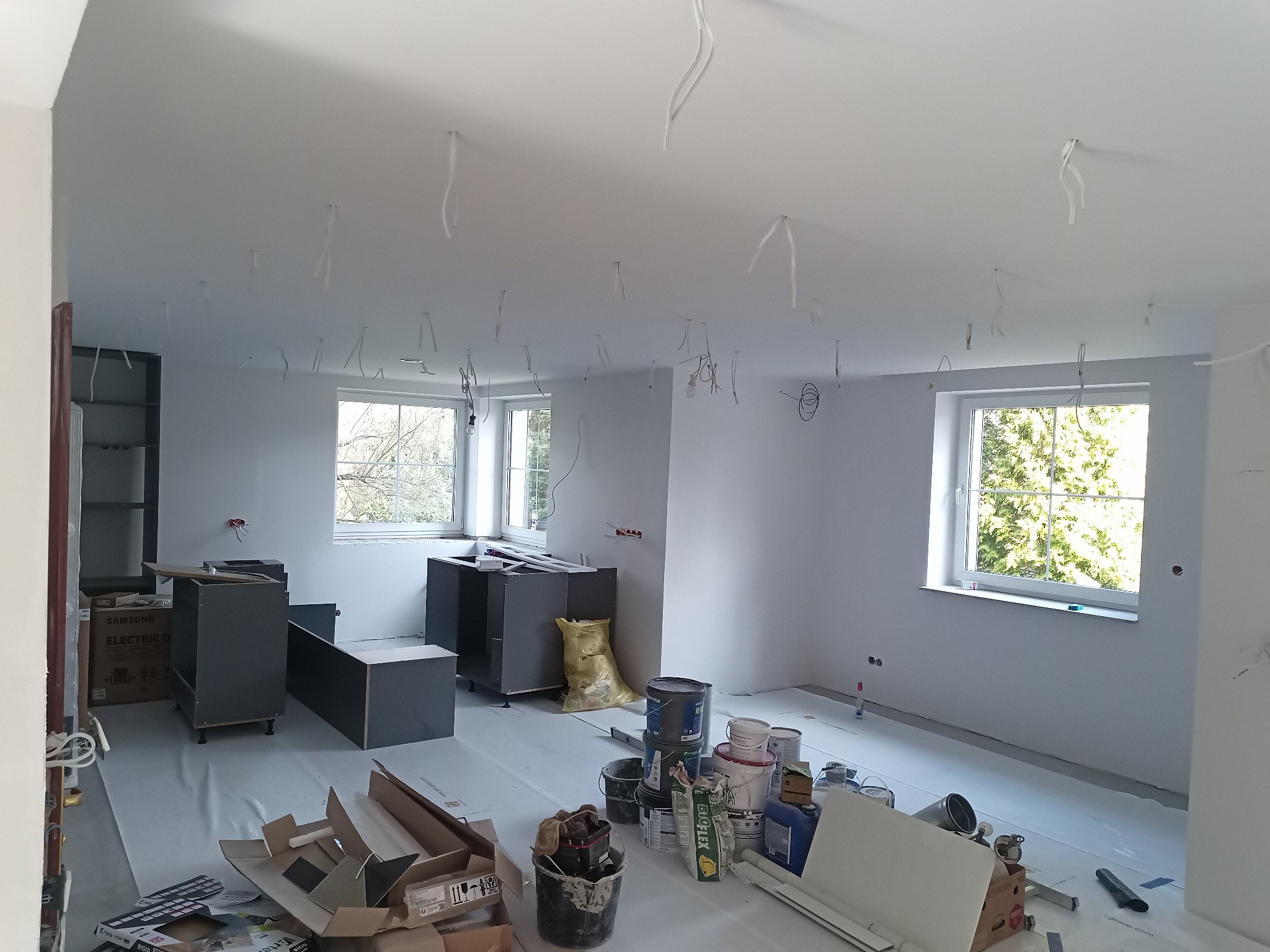 podwieszany sufit, gladz, malowanie