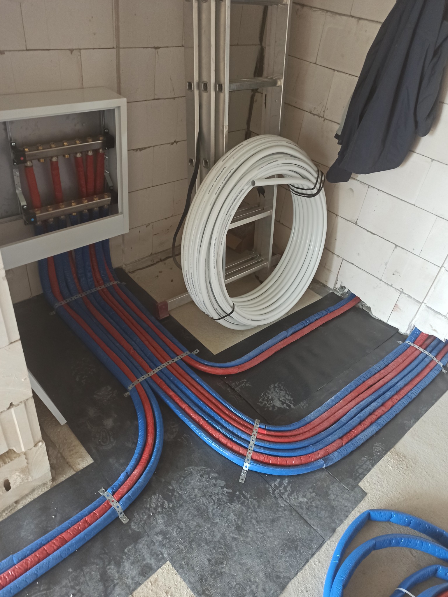 Instalacja wodna, rozdzielacz kan-therm RVV