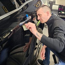 Studio auto detailingu - LUX Auto Detailing Świdwin - powłoki ceramiczne, folie PPF, korekty lakieru, zabezpieczenia 