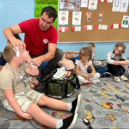 Szkolenia z pierwszej pomocy dla najmłodszych.