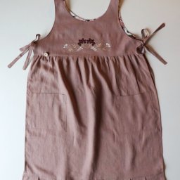 fartuch lniany z haftem, produkt własny