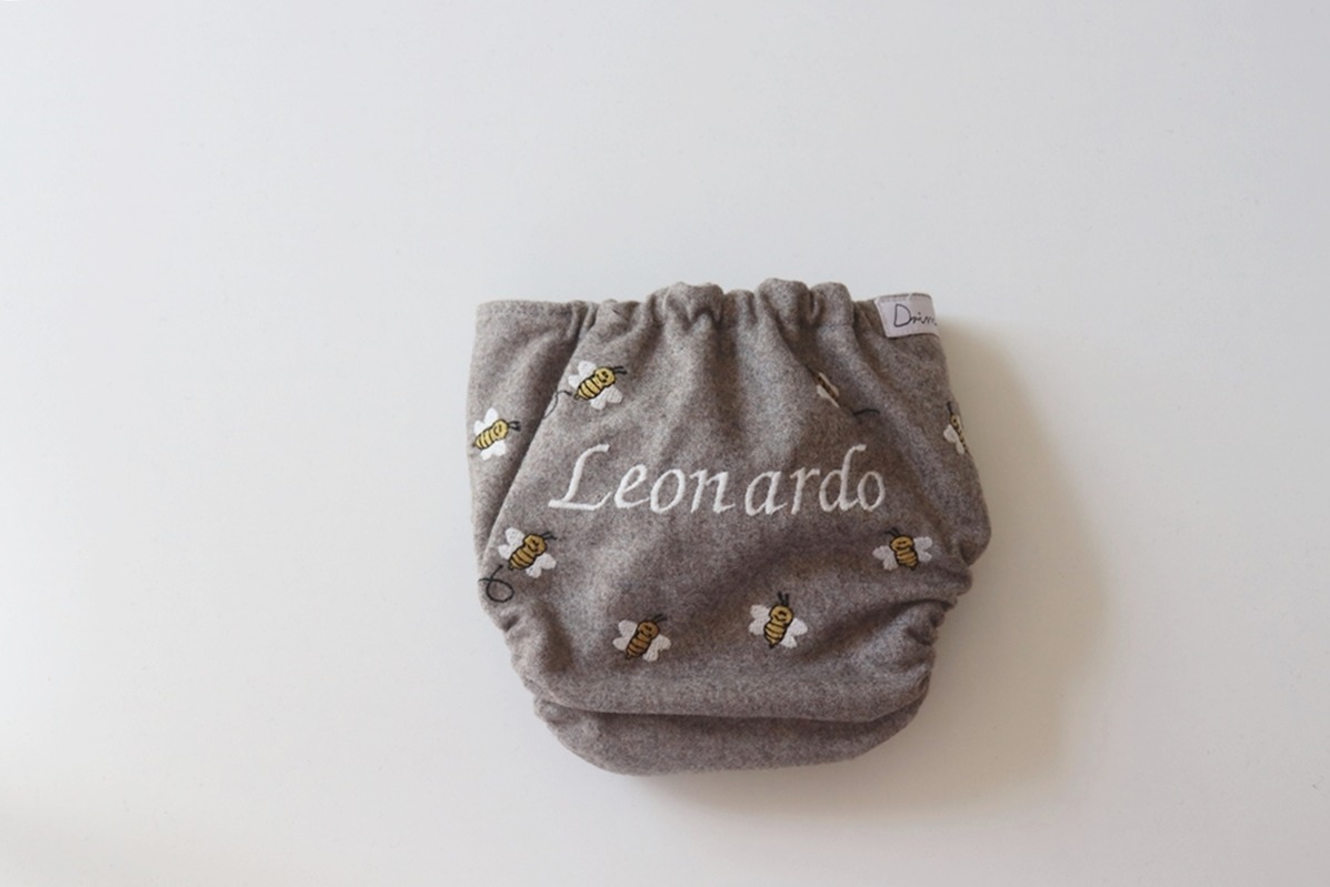 Pieluszka wielorazowa wełniana z haftem personalizowanym, dla dzieci, produkt własny