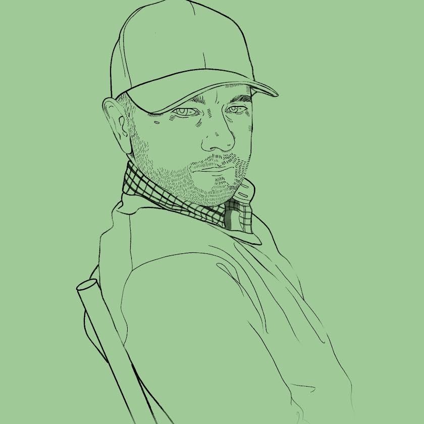 Stylizowany portret mężczyzny w czapce z daszkiem, z delikatnym zarostem i wzorzystym szalikiem, narysowany cienką czarną linią na jednolitym zielonym tle.