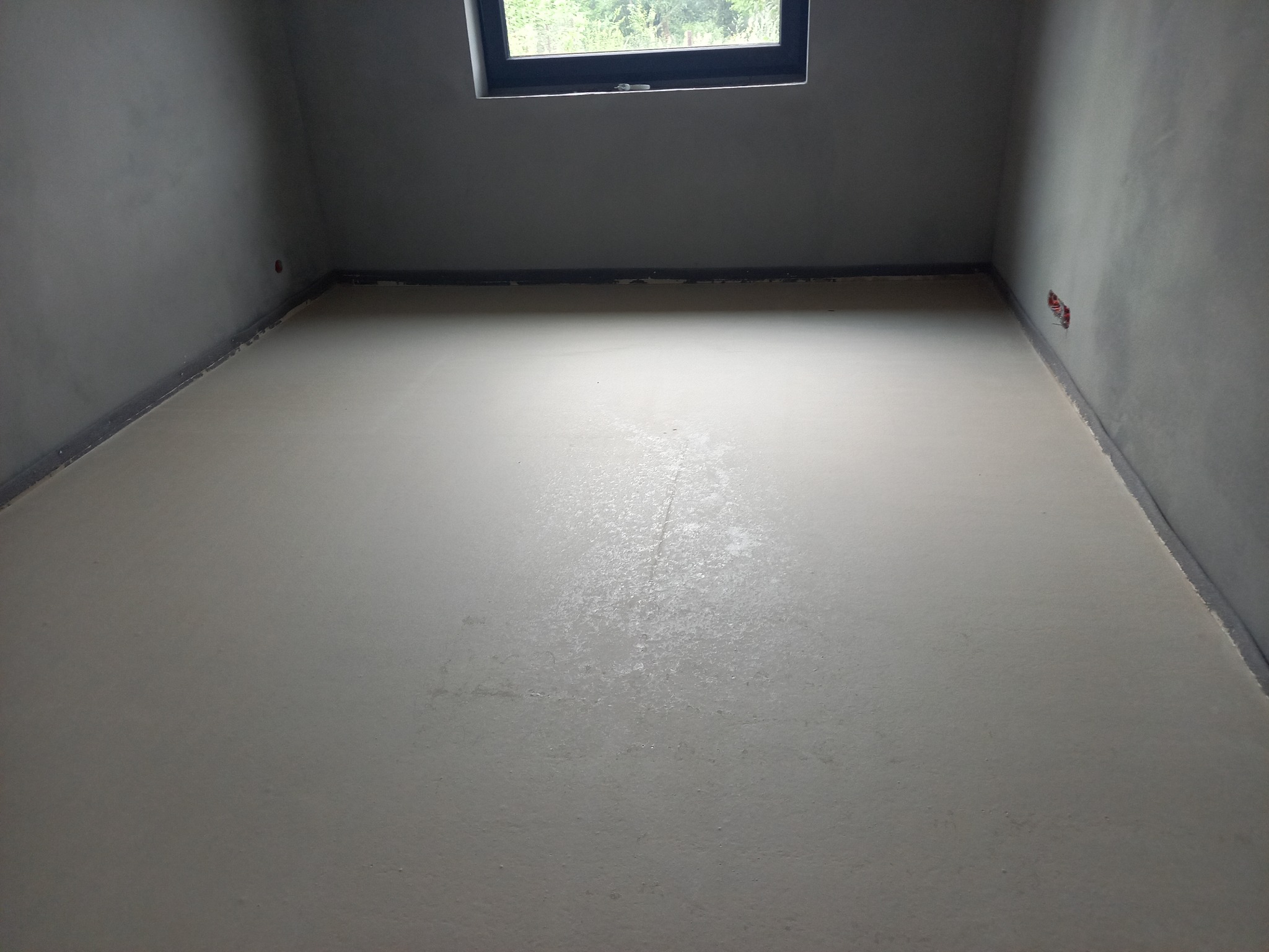 Anhydryt po 24 godzinach schniecia.