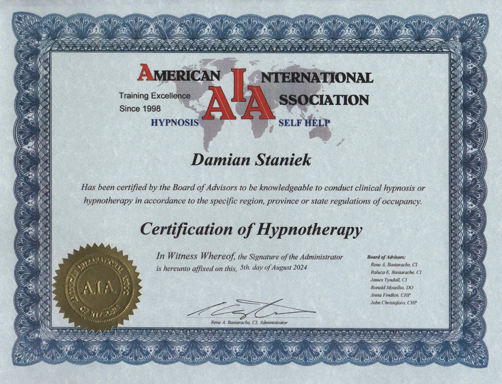 Certyfikat ukończenia szkolenia z zakresu hipnoterapii, wydany przez American International Association, z pieczęcią i podpisami.