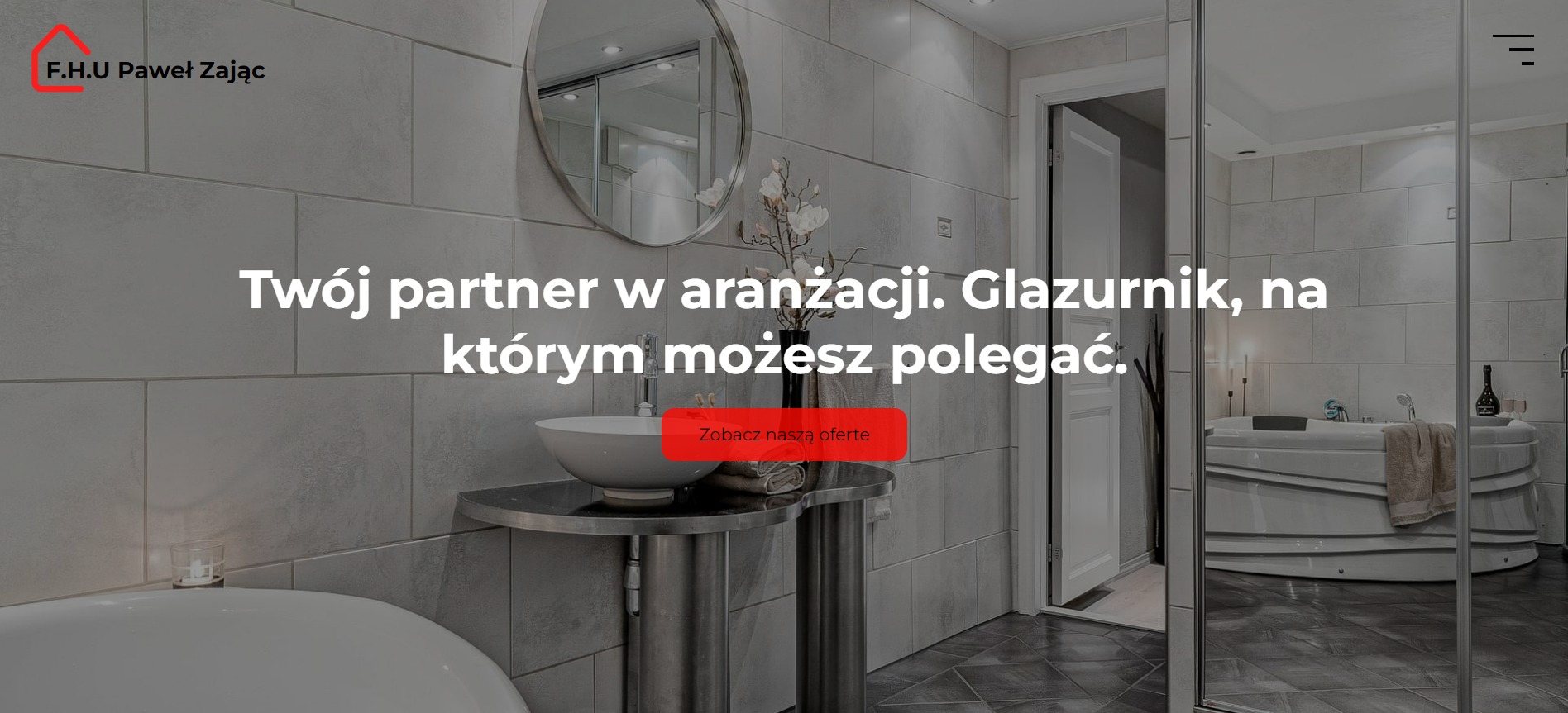 Aranżacja łazienki w szarościach z owalnym lustrem, umywalką na metalowym postumencie, wanną z hydromasażem i tekstem reklamowym firmy F.H.U Paweł Zając.