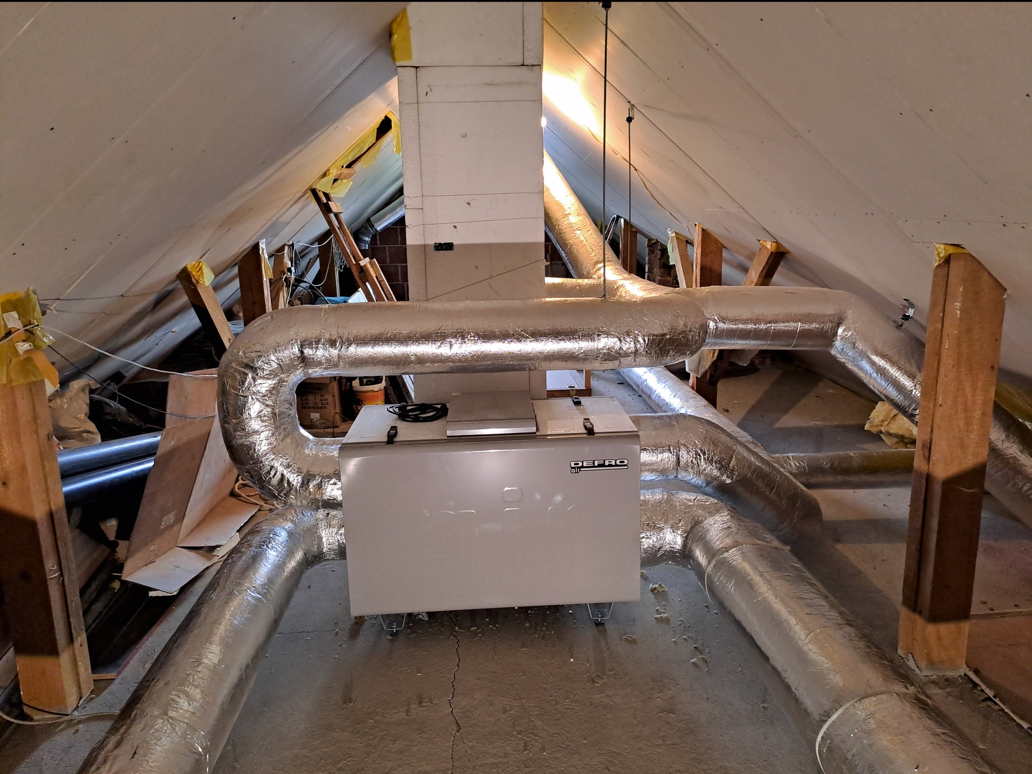 Wentylacja w zamieszkałym domu jednorodzinnym .