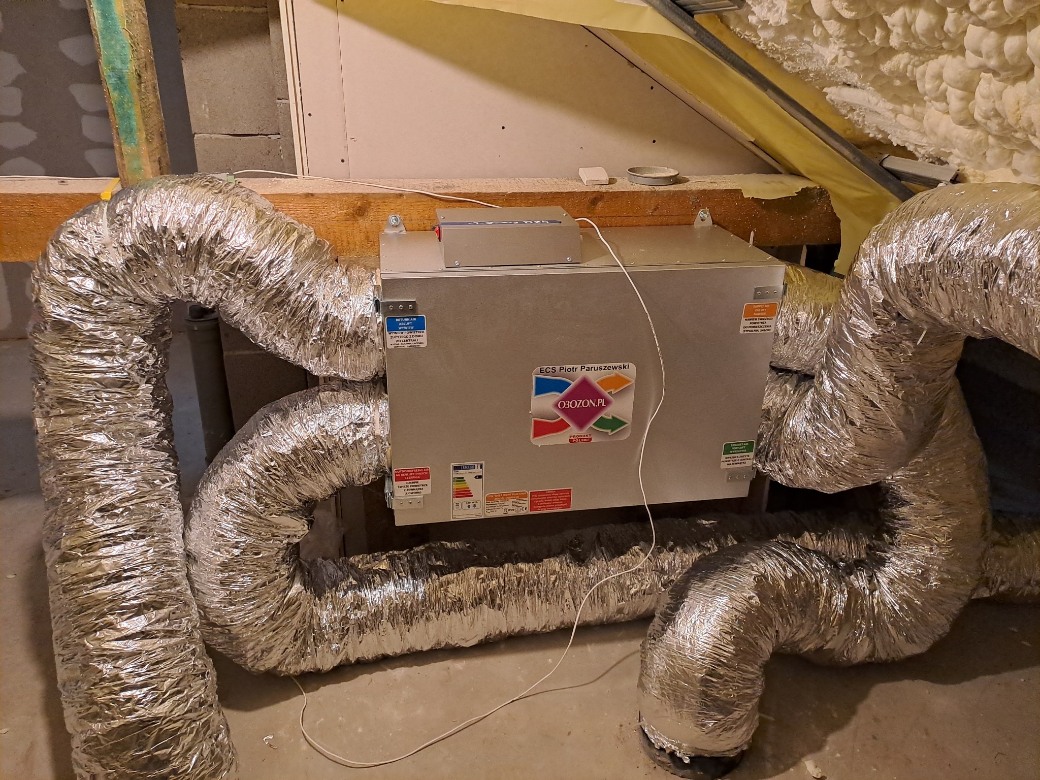 Rekuperacja wykonana w nowo powstałym domu jednorodzinnym .