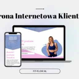 Prezentacja strony internetowej klienta na laptopie i smartfonie, widoczny fragment strony z wizerunkiem trenerki fitness Sylwii Tur i hasłem 'Fit-Flow.nl'.
