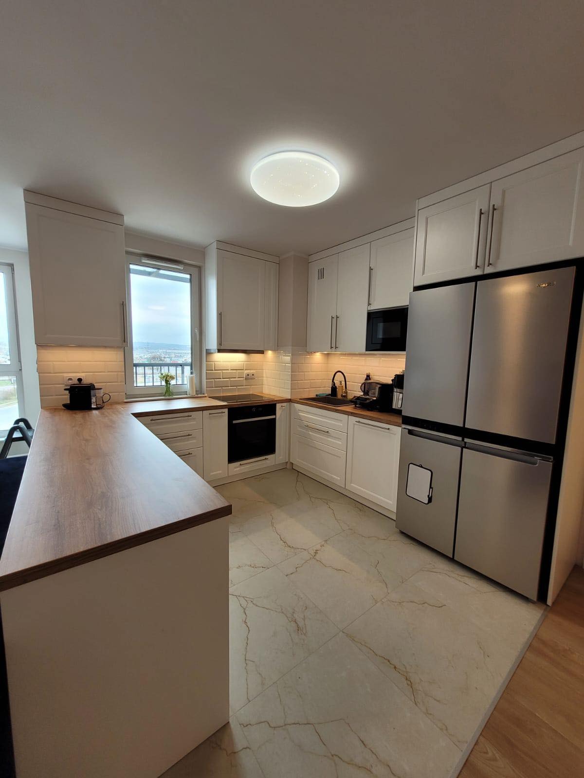 Nowa realizacja! Pełna elegancji kuchnia w stylu angielskim