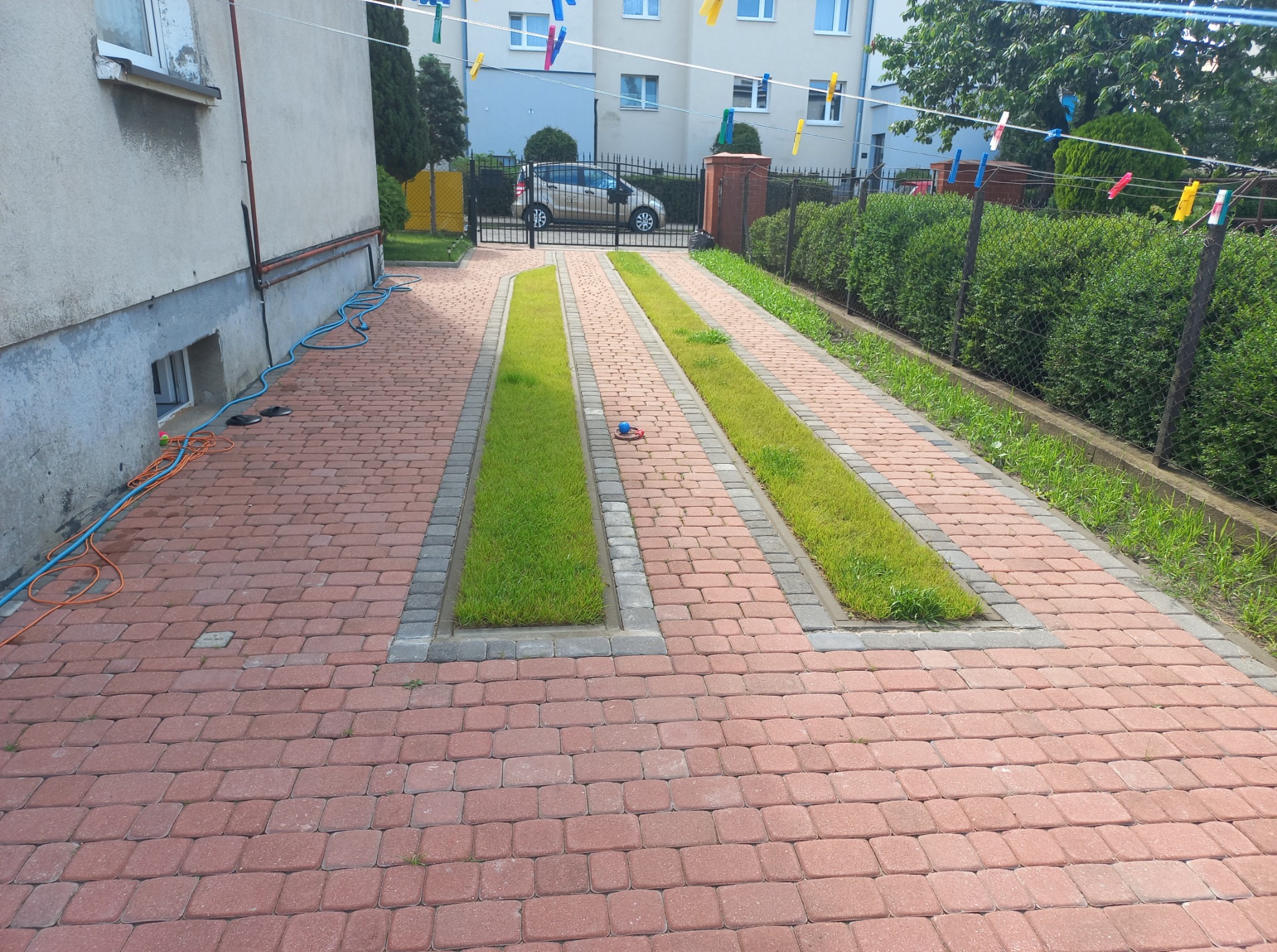 Stara kostka położona na nowo