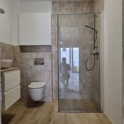 WOJCIECH BIESIADA - Realizacja całej łazienki.