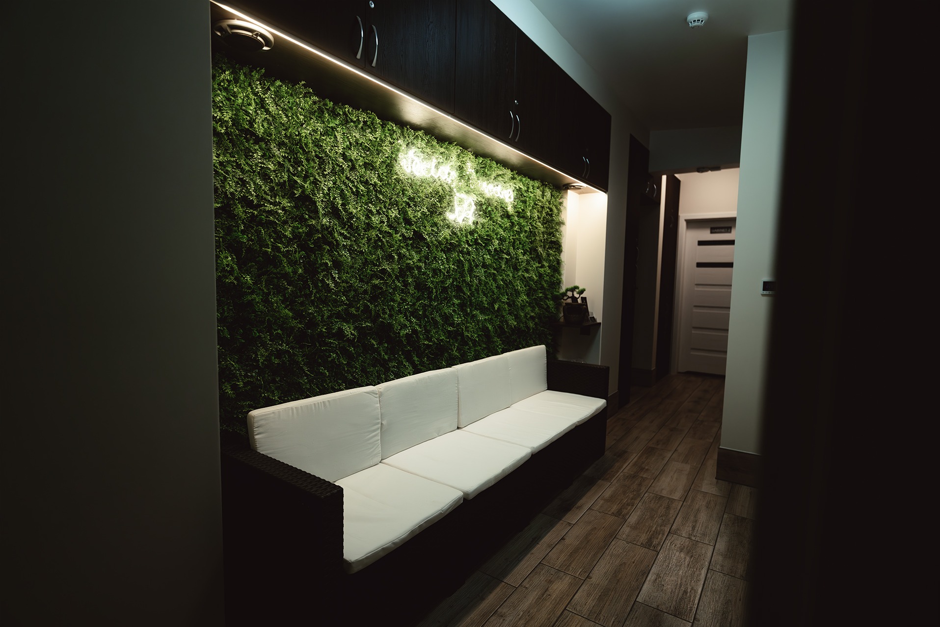 Poczekalnia Masaże Świata SPA - gabinet masażu blisko Poznań