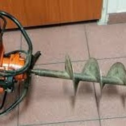 SINMAG Sp. z o.o. Sp. k. - Wiertnica spalinowa STIHL BT121