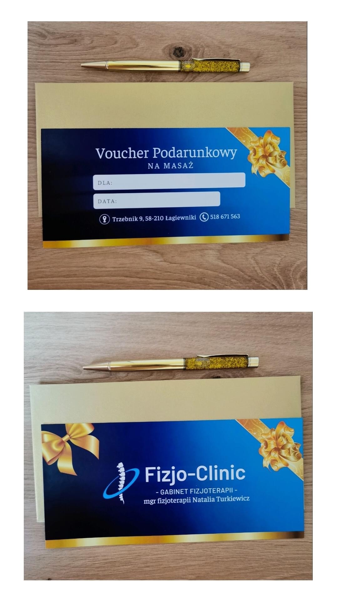 Dwa ujęcia vouchera podarunkowego na masaż od Fizjo-Clinic leżącego na drewnianym biurku obok złotego długopisu.