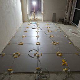 Ocieplanie elewacji Bełchatów 1