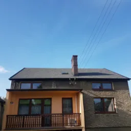 Wykonanie obróbek blacharskich. rynny, wykonanie poszycia dachu gontem 3D.