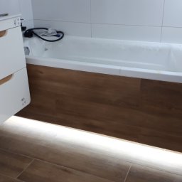 Montaż oświetlenia LED pod wanną