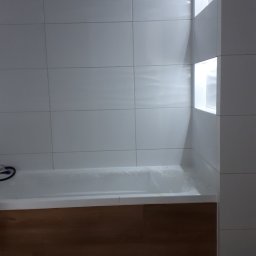 Montaż oświetlenia LED w łazience