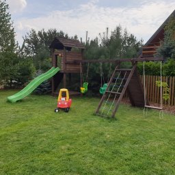 złożenie placu zabaw