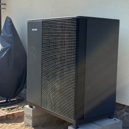 MOMA MONIKA TOKARSKA-PASTERNAK - Pompa ciepła R290 marki Stiebel Eltron 13 kW