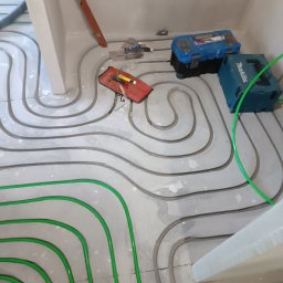 Jarosław Rosiakowski - Wymiana dachu Turek