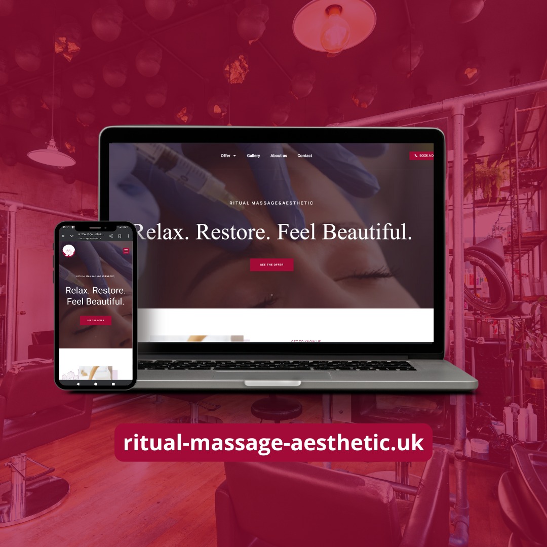 Laptop i smartfon prezentują stronę internetową salonu kosmetycznego z hasłem 'Relax. Restore. Feel Beautiful.', na tle wnętrza salonu w odcieniach burgundu.