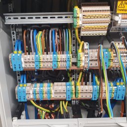 Masz Problem Zadzwoń Usuniemy Go 5*1*9 3*5*3 3*2*8 - Naciągany Sufit Pszczółki