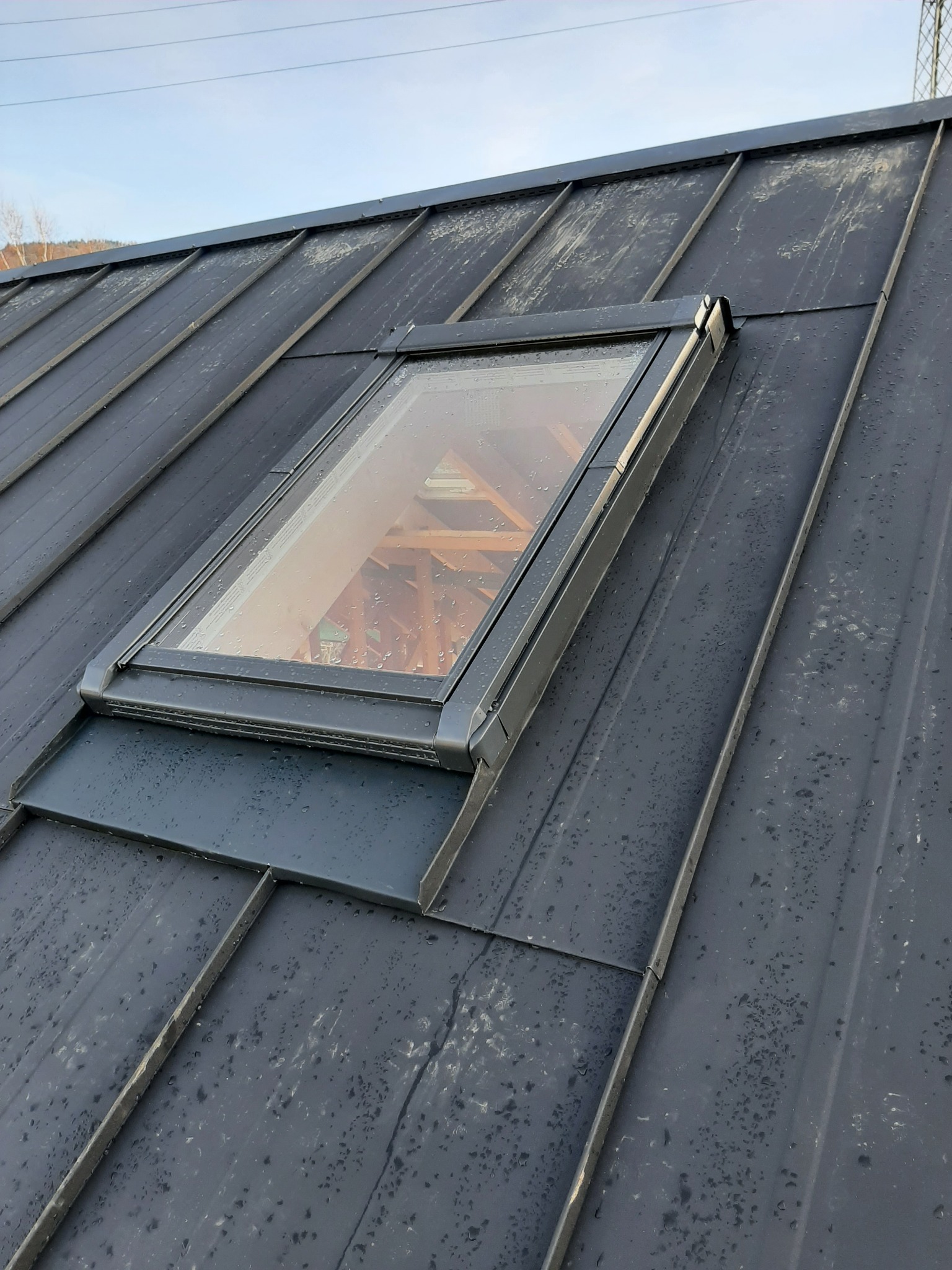 Pokrycie domu modułowego blacha na klik