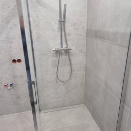 Wykończenia wnętrz - Remont łazienki Głog&oacute;w