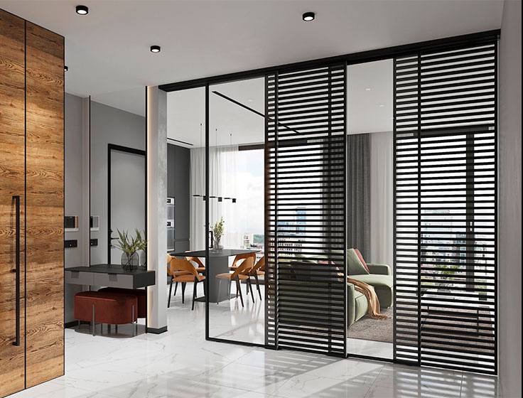 Nowoczesne wnętrze z marmurową podłogą, drewnianą szafą z długimi uchwytami i szklanymi drzwiami przesuwnymi z czarnymi ramami i żaluzjami, oddzielającymi jadalnię z widokiem na miasto.