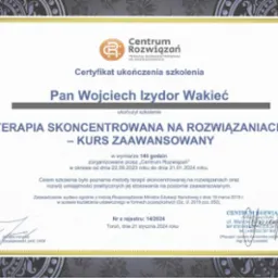 Certyfikat ukończenia szkolenia terapii skoncentrowanej na rozwiązaniach, wystawiony dla Pana Wojciecha Izydora Wakieć przez Centrum Rozwiązań, z datą 21 stycznia 2024 roku.