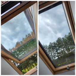 Firma sprzątająca ... I Pozamiatane Aleksandra Szolc - Porównanie okna dachowego przed i po umyciu: po lewej stronie zabrudzone, po prawej czyste, widok na pochmurne niebo i drzewa.