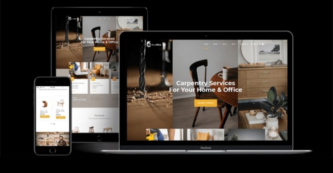 Responsywna strona internetowa prezentująca usługi stolarskie na laptopie, tablecie i telefonie z widocznym logo firmy w lewym górnym rogu.