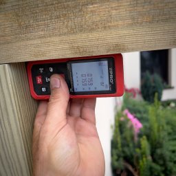 Republika Wolności Sp. z o.o. - Renowacja ganku (pod nadzorem konserwatora zabytków)