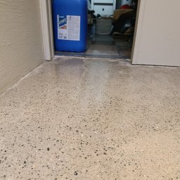 Lukasz Lis Fox Epoxy Finishes LTD Company - Posadzki żywiczne Piła