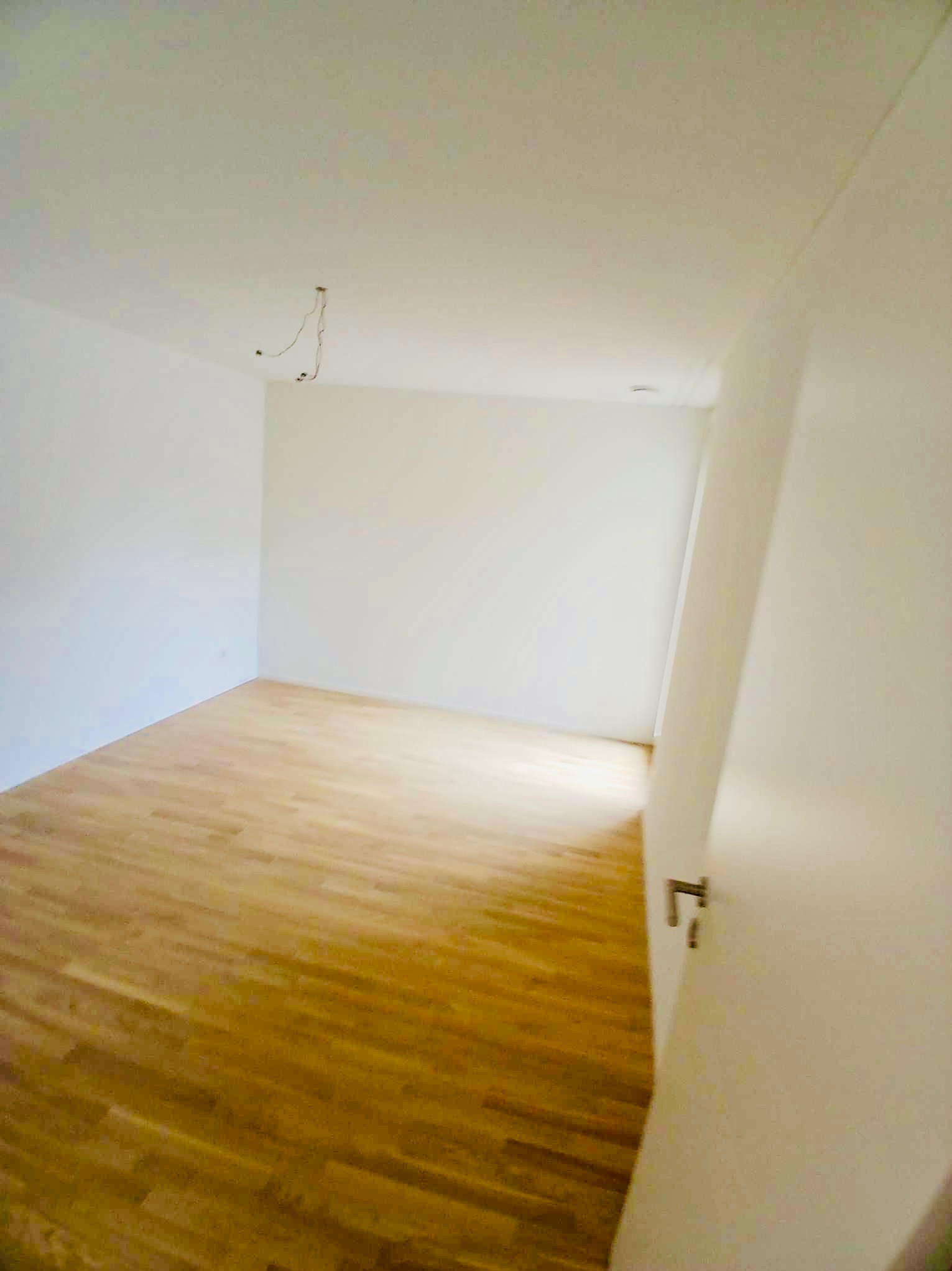 Malowanie ścian na inwestycji Deweloperskiej