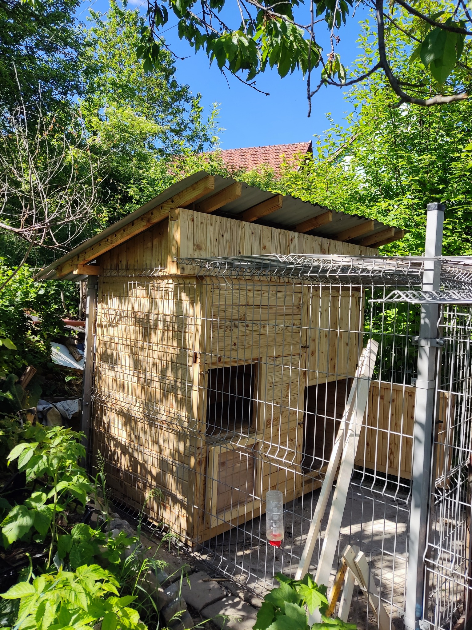 Domek dla szopa, wykonany na wymiar.