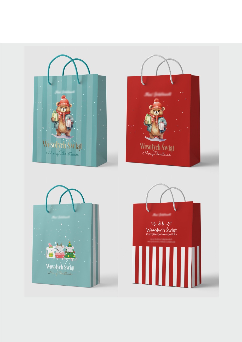 Cztery świąteczne torby papierowe z różnymi grafikami: misie, myszki i napisy 'Wesołych Świąt'. Torby w kolorach czerwonym i turkusowym, z różnymi wzorami pasków.