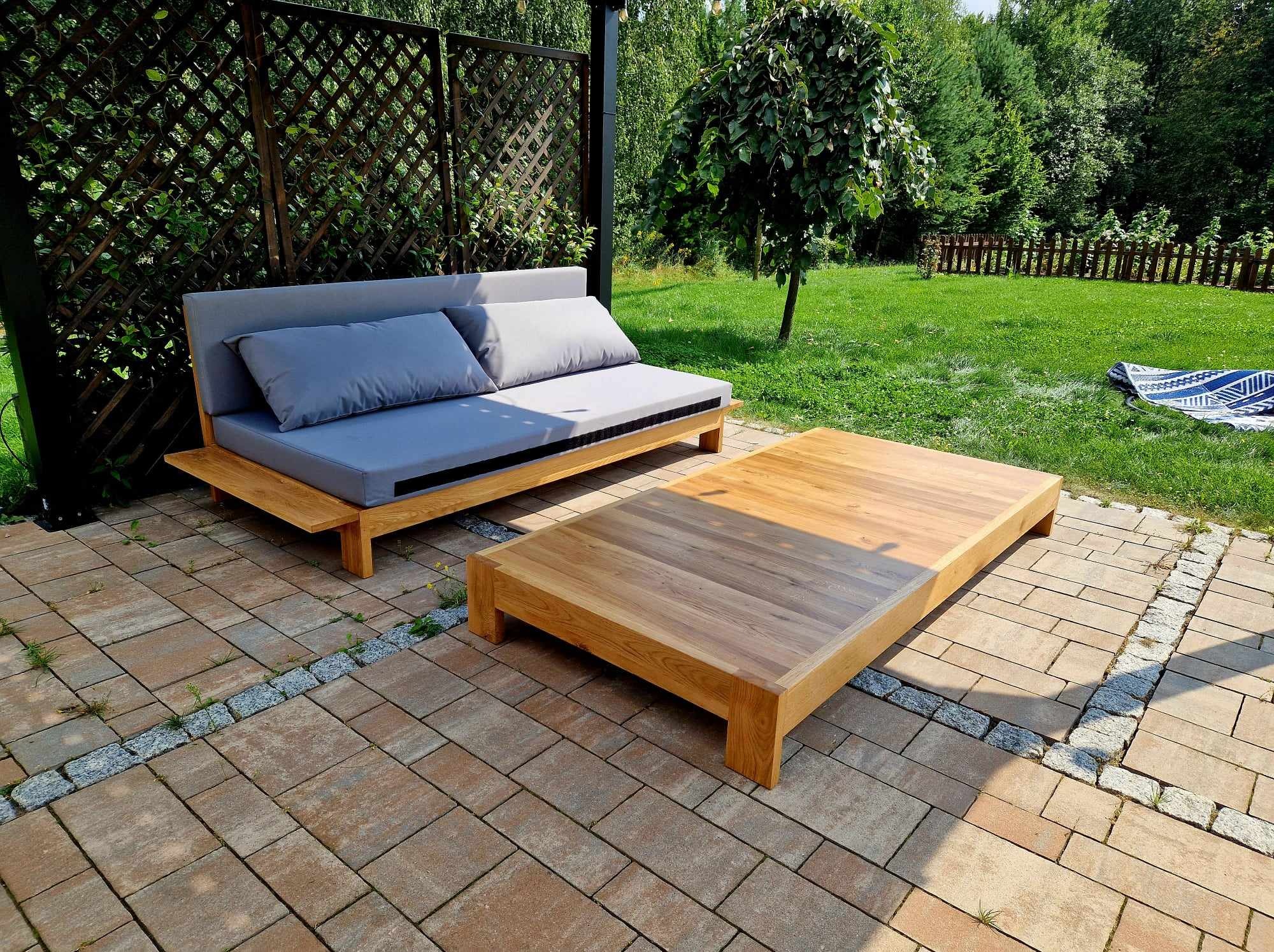 Łóżko ogrodowe z funkcja stołu