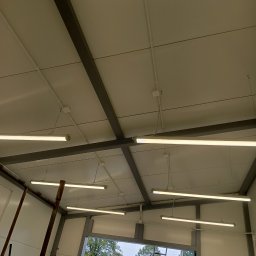 Oświetlenie warsztatu 