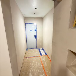 Maksym Sova Group Company - Malowanie lokali firmowych Bydgoszcz