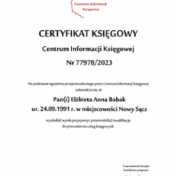 Skan certyfikatu księgowego wydanego przez Centrum Informacji Księgowej dla Elżbiety Anny Bobak, potwierdzający kwalifikacje do prowadzenia usług księgowych, z datą wydania 13.03.2023 i numerem...