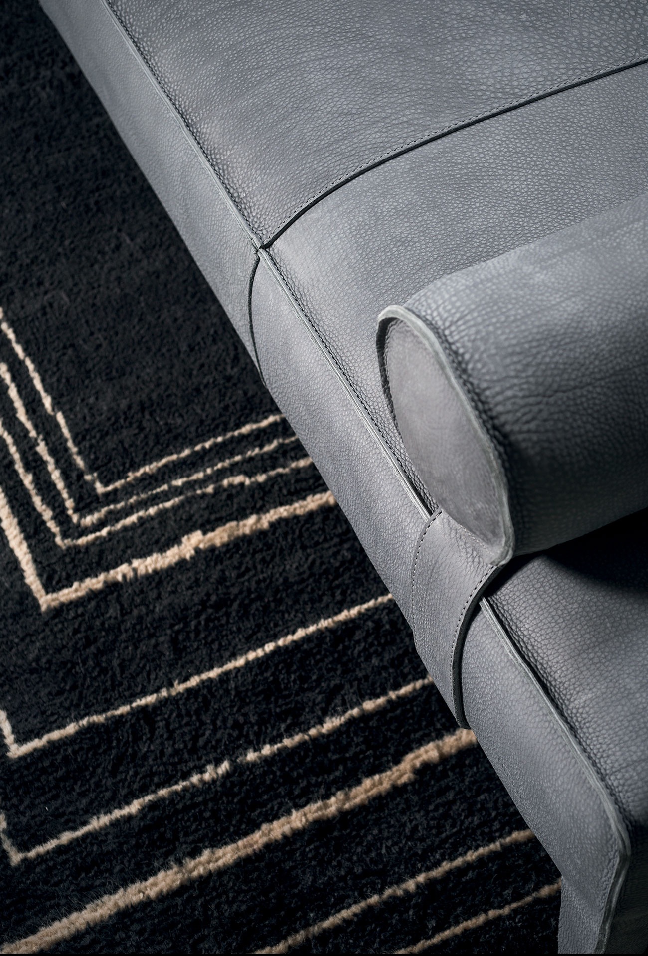 Czyszczenie mebli skórzanych nubuk marki Baxter