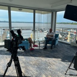 Realizacja rozmowy na trzy kamery. Szybko, sprawnie i efekt zadowalający :)