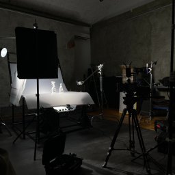 KO.REC MEDIA SPÓŁKA Z OGRANICZONĄ ODPOWIEDZIALNOŚCIĄ - Krótkie reklamówki produktowe to podstawa do budowania tożsamości produktu.