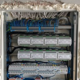 Szafa w inteligentnym domu