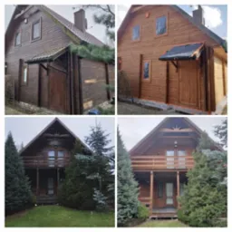 Cztery ujęcia drewnianego domu przed i po renowacji elewacji, ukazujące różnicę w kolorze i czystości drewna, z widocznymi detalami struktury drewna i otoczenia.