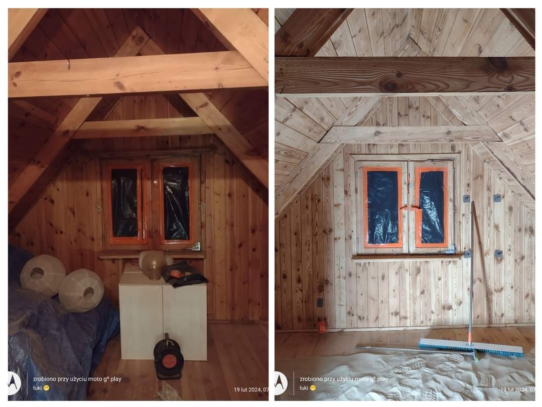 Porównanie stanu poddasza przed i po piaskowaniu: surowe drewno przed obróbką po lewej, jaśniejsze, oczyszczone drewno po prawej stronie. Okna zabezpieczone folią. Widoczne ślady piaskowania...